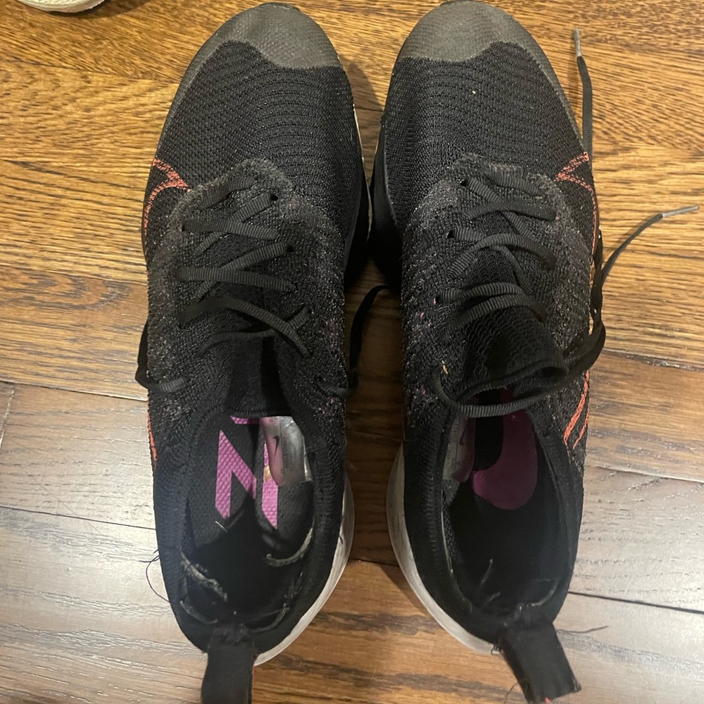 Nike air zoom tempo Men’s 9